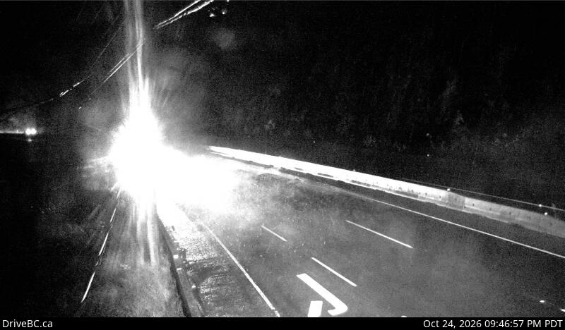 Live DriveBC webcam: Malahat at Tunnel Hill — South on Highway 1 (Malahat)