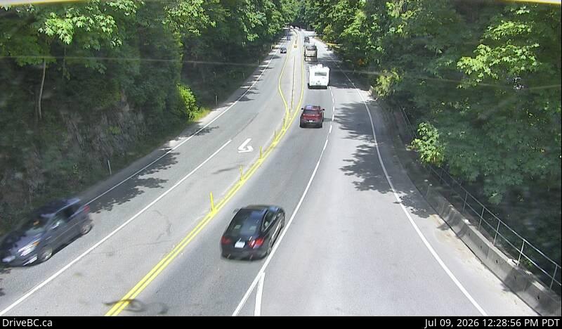 DriveBC webcam: Goldstream Park on Highway 1 (Malahat)