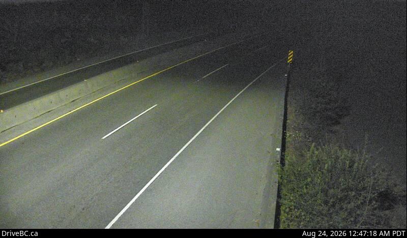 DriveBC webcam: Goldstream Park — North on Highway 1 (Malahat)