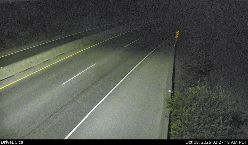 DriveBC webcam: Goldstream Park — North on Highway 1 (Malahat)