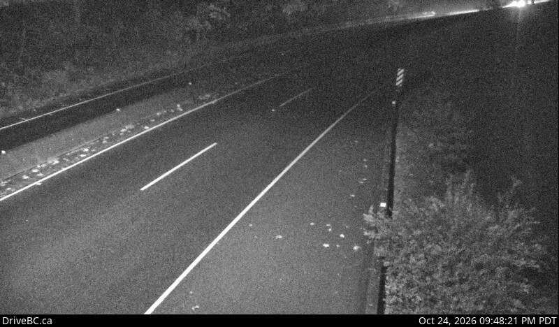 Live DriveBC webcam: Goldstream Park — North on Highway 1 (Malahat)