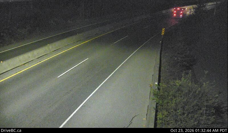 DriveBC webcam: Goldstream Park — North on Highway 1 (Malahat)
