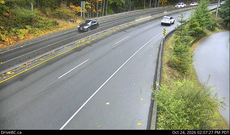 DriveBC webcam: Goldstream Park — North on Highway 1 (Malahat)
