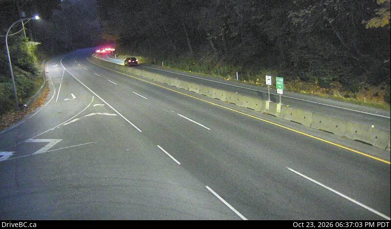 DriveBC webcam: Goldstream Park — South on Highway 1 (Malahat)