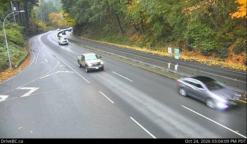 DriveBC webcam: Goldstream Park — South on Highway 1 (Malahat)